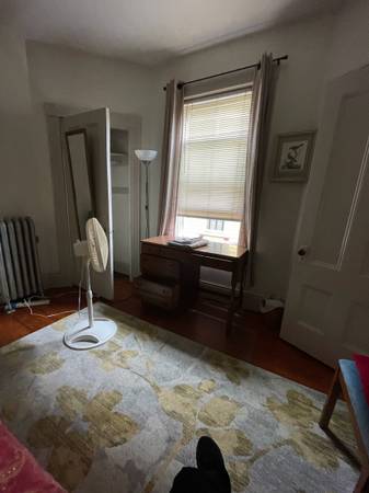 $850 / 1br - 165ft2 - Beautiful furnished room available December 7th through February 7th. (Approx) (Providence, East Side)64204829757699122