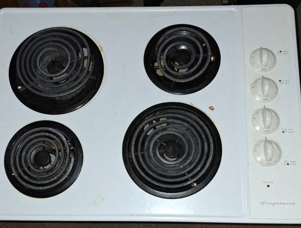 Placa de cocina Frigidaire - $20 (tacoma / pierce)63471362662017120