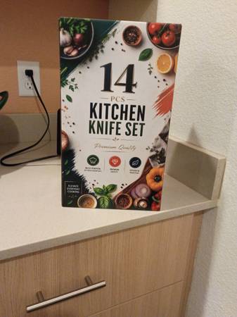 Kitchen knives 1