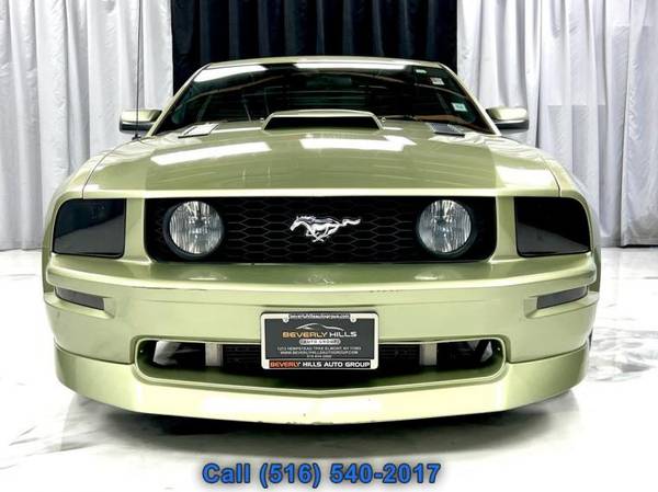 Coupé Ford Mustang GT Premium 2006 - $249 (Elmont)63654722326017121