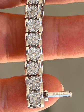 3 CT.  T.W. Diamond Round Cluster Tennis Bracelet. 1