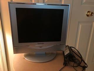PANASONIC LCD TV 1