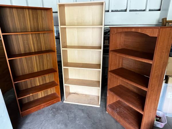3 Wooden Bookshelves 1