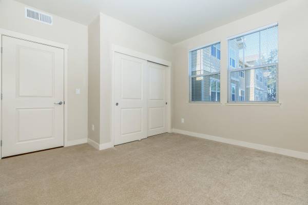 $2,960 / 2br - 898ft2 - Easy Access to Freeways, Microwave, Disability Access (alameda)63682851721731124