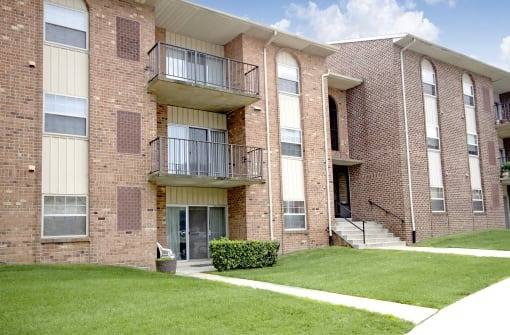 $1,445 / 2br - 1240ft2 - 2 BD, Playground, Central Air Conditioning (1 Millpaint Ln, Owings Mills, MD)63694835982977123