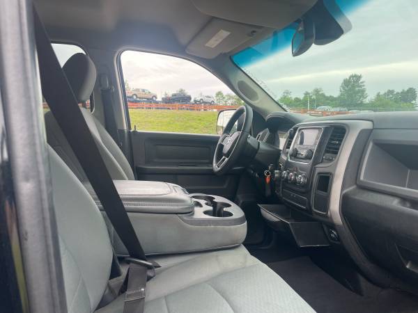 2016 DODGE RAM - $8,995 (SALEM NH)63618089851649123