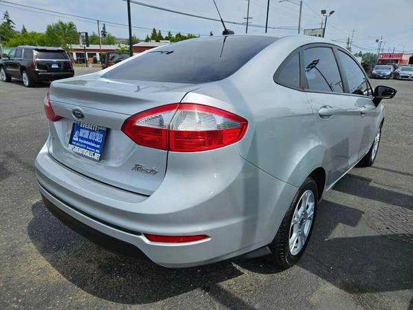 **Super Sale** 2014 Ford Fiesta SE **Financiamos** - $5,499 (#1 Selección de Vehículos Usados baysideautosales.)63623367741827124