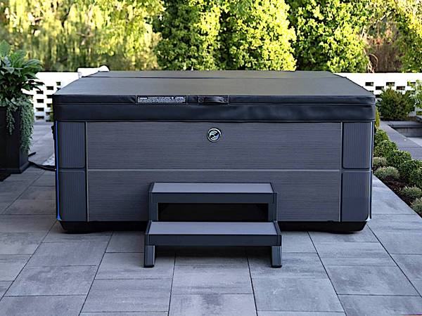 We Buying & Selling Hot Tubs + Total Yard Restoration 1