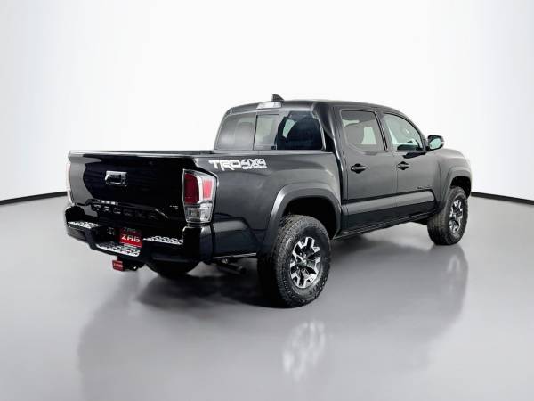 2022 Toyota Tacoma 4WD TRD - Photo 5