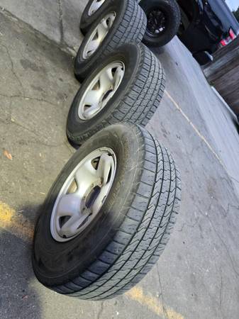 255/70/16"  GoodTires 1