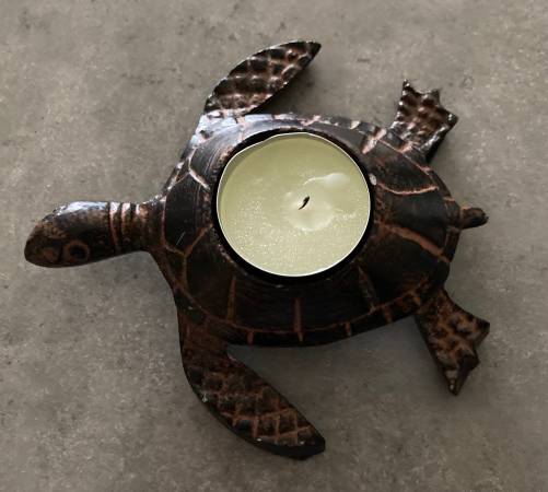 Metal Turtle/Tortoise Tealight Holder 1