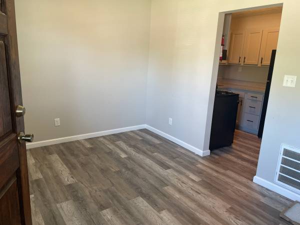 $1,375 / 1 dormitorio - 700 pies² - Puente peatonal Big Four (centro de Jeffersonville)