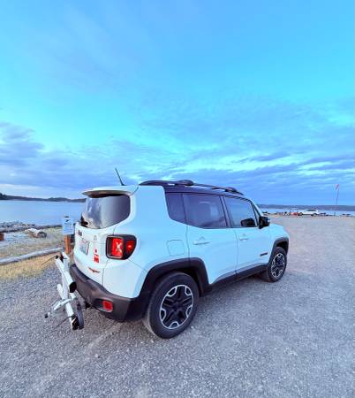 Jeep Renegade - $10,80063475114798465123