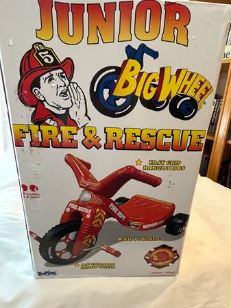 *NIB* JUNIOR BIG WHEEL "FIRE & RESCUE" #19063 - 8.5" FRONT WHEEL 1