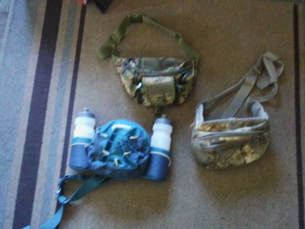 Fanny packs 1