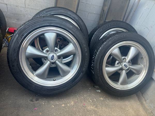 17 Mustang wheels and tires 1