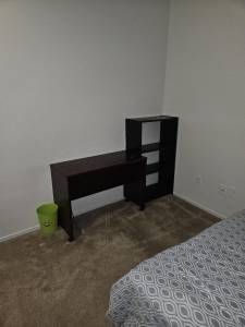 Students welcome! Central Location near K-Town room for rent 1
