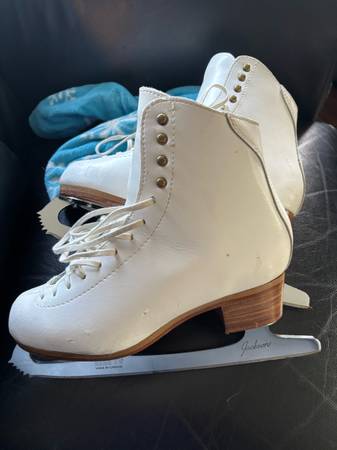 Jackson All Leather Figure Skates size 7 1