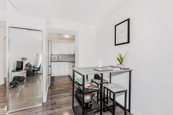 $950 / 1br - 1 BED/1 BATH (Bronx)63816602784513123