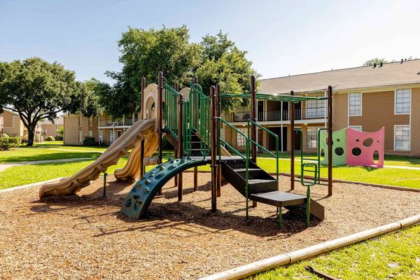 $999 / 1br - 640ft2 - WFi connections (12221 Fleming Dr, Houston, TX)63906678672515121