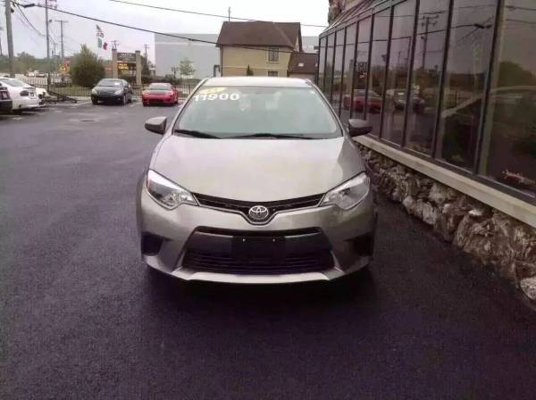 2015 Toyota Corolla - ¡Financiamiento disponible! - $10,90063618770042627123