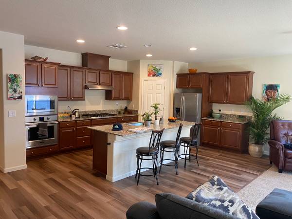 Reno Private Bedroom Attached Private - Room for Rent