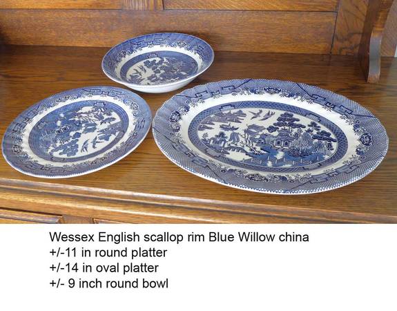 Vintage Blue Willow serving pieces from England 1