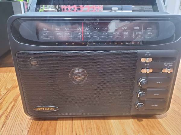 Optimus Extended Range High Performance Super Radio Model 12-603a 1