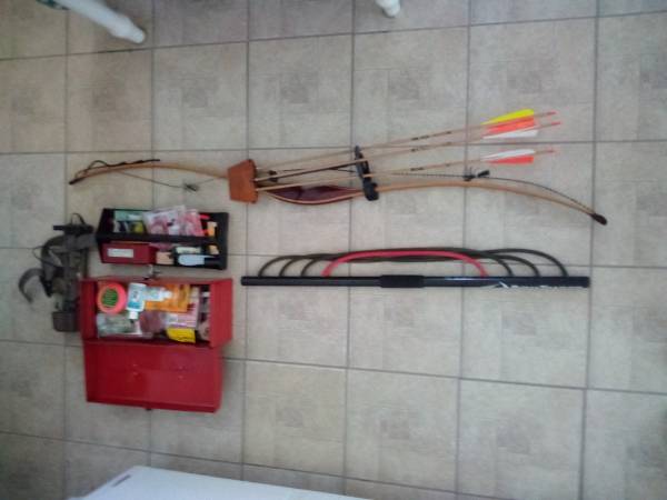 Long Bow w/accessories 1