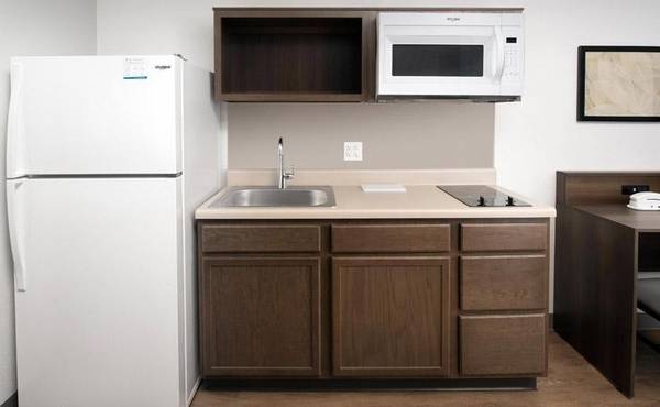 $369 / 1br - Hurry! Only 5 Units Left - No Deposit, No Lease (12745 N Fwy, Fort Worth, TX)63796555902593124
