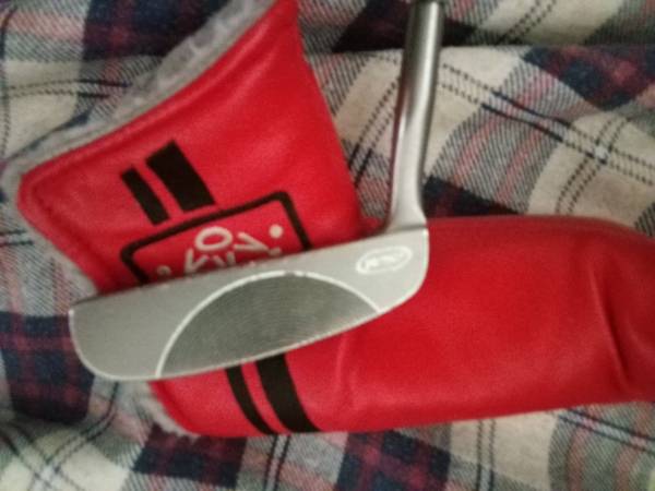 Yes! Groove Golf Putter W/ Scotty Cameron Head Cover - $7562957306218499120