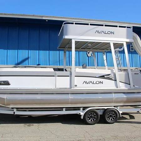 2025 AVALON CATALINA 25 FUNSHIP CRUISE 1