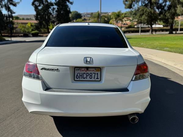 2009 Honda accord ex-l - $5,800 (West Covina)63623948767361123