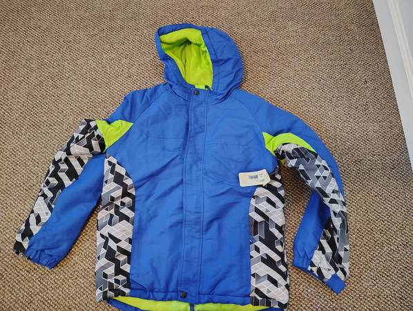 NEW boys winter jacket size L 14/16 1