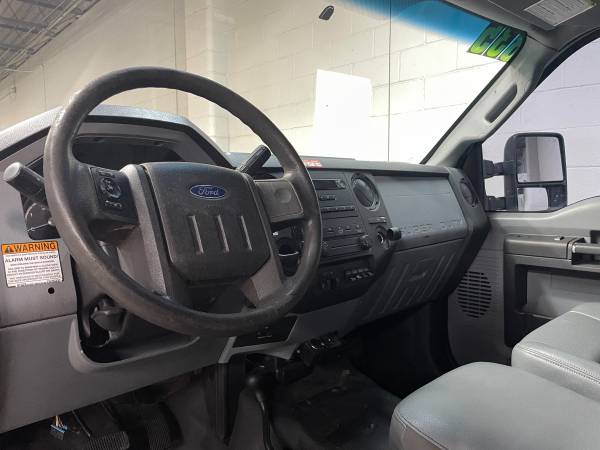 2016 Ford F-550 XL 4X4 - Photo 15