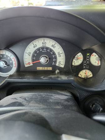 Fj cruiser - $11,000 (Hollister)63473147222145122