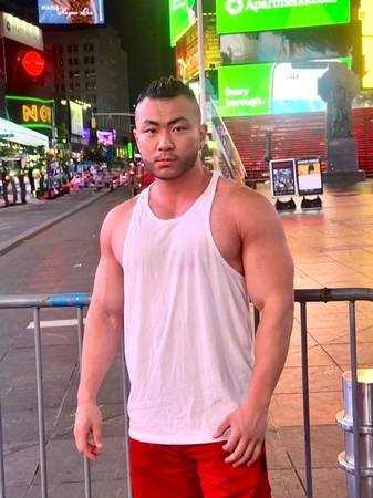 Gay male looking for shared apartment/studio

$0

                        Chelsea