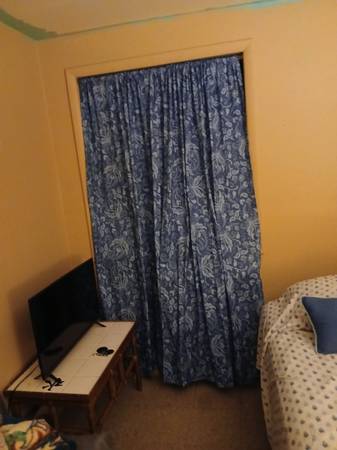 $300 / 4br - Furnished room (Bedstye)63854384328577122