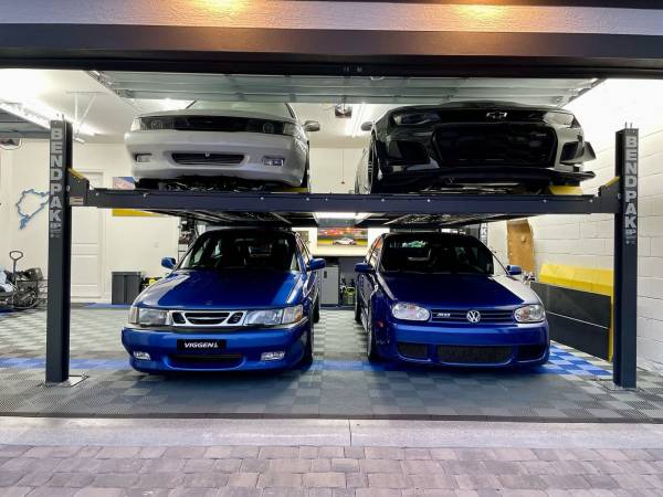 BendPak 4 Post Double-Wide Car Lift 1