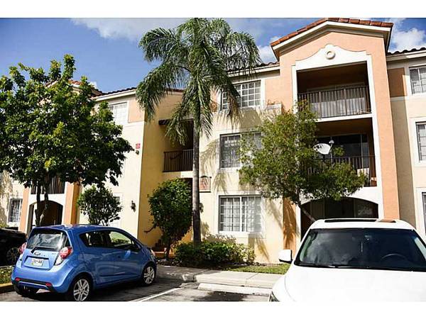 $2,550 / 3br - $2550 NICE 3B/2B IN ENCLAVE (MIRAMAR)64002014966146122