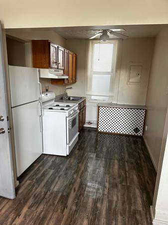 $800.00 / 2br - 2 bedroom 1 bath Apt63483445187329121