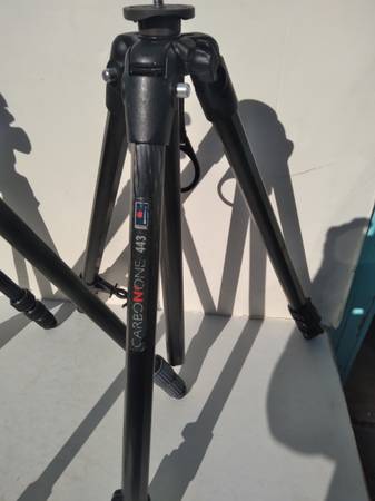 Camera Tripods Manfrotto 443 Carbon Induro C113 8x Carbon - $100 (san bruno)63436230141571124