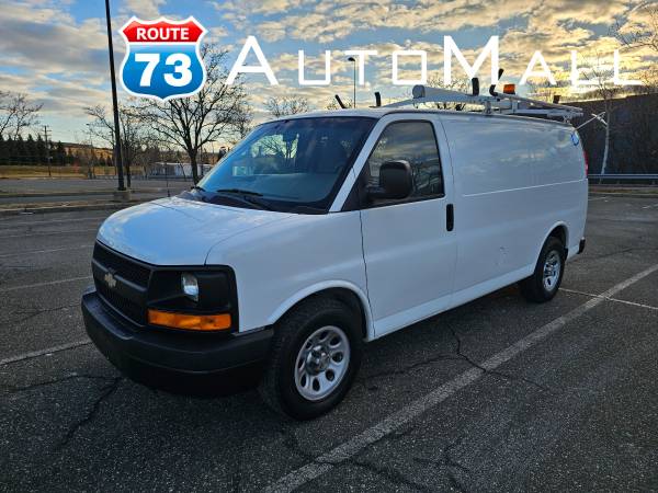 2013 Chevrolet Express 1500 ONLY 65k mil 1