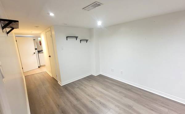 1 bdrm apartment 1