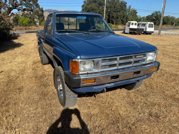 Camioneta Toyota 4wd 1985 - $14,500 (San Martin)63438732555651121
