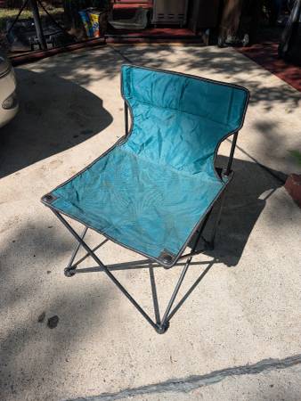 Folding Portable Camping Pop-Out Sports Event Outside Picnic Chair 1