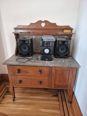 Entry way credenza 1