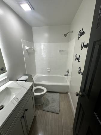 $1,100 / 1br - Adosado recién amueblado y renovado - Roma en alquiler63843419672451124
