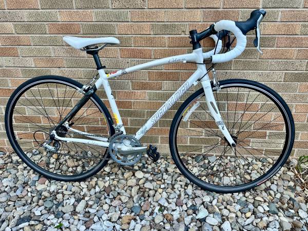 Specialized Dolce Elite Road Bike 54cm 1