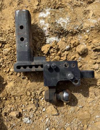 B&W Pintle Hitch w/ 2 5/16 ball 1